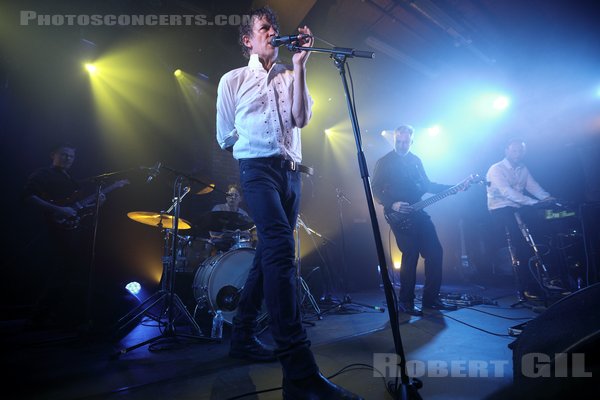 AND ALSO THE TREES - 2021-10-29 - PARIS - La Maroquinerie - Simon Huw Jones - Justin Jones - Paul Hill - Grant Gordon - Colin Ozanne